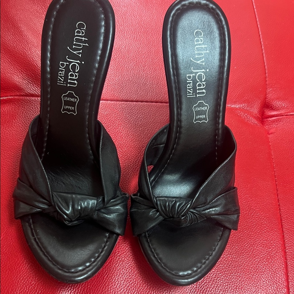 Cathy Jean Black Leather Heels